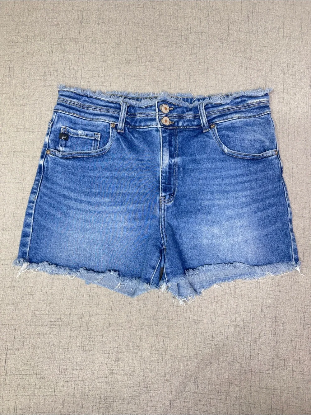KanCan High Rise Frayed Distressed Double Button 3.5” Denim Jean Shorts Size 31